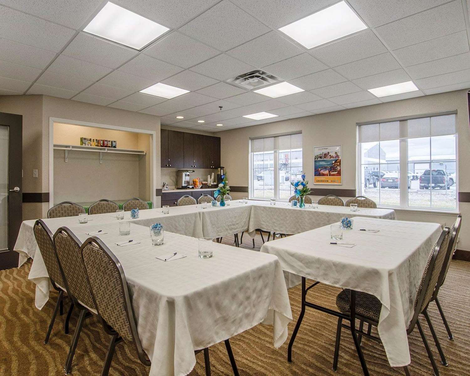 Travelodge Suites by Wyndham Estevan 8/15