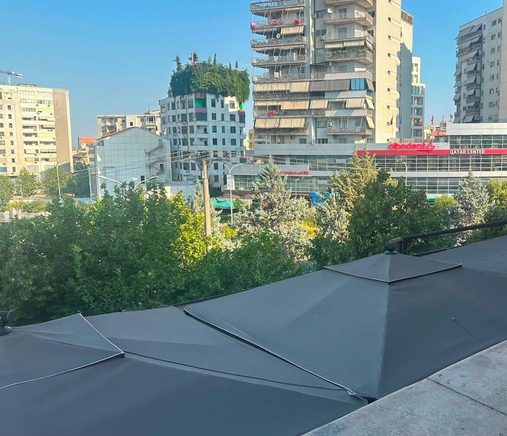 Ebel Boutique Hotel Tirana 26/50