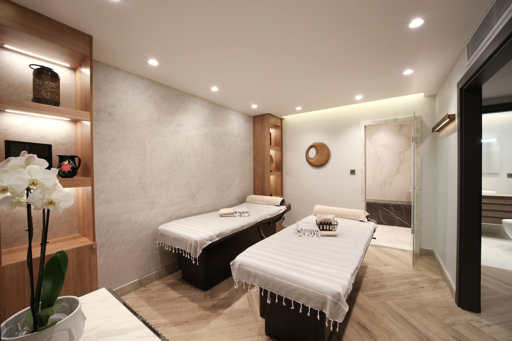 Mula Hotel 25/50