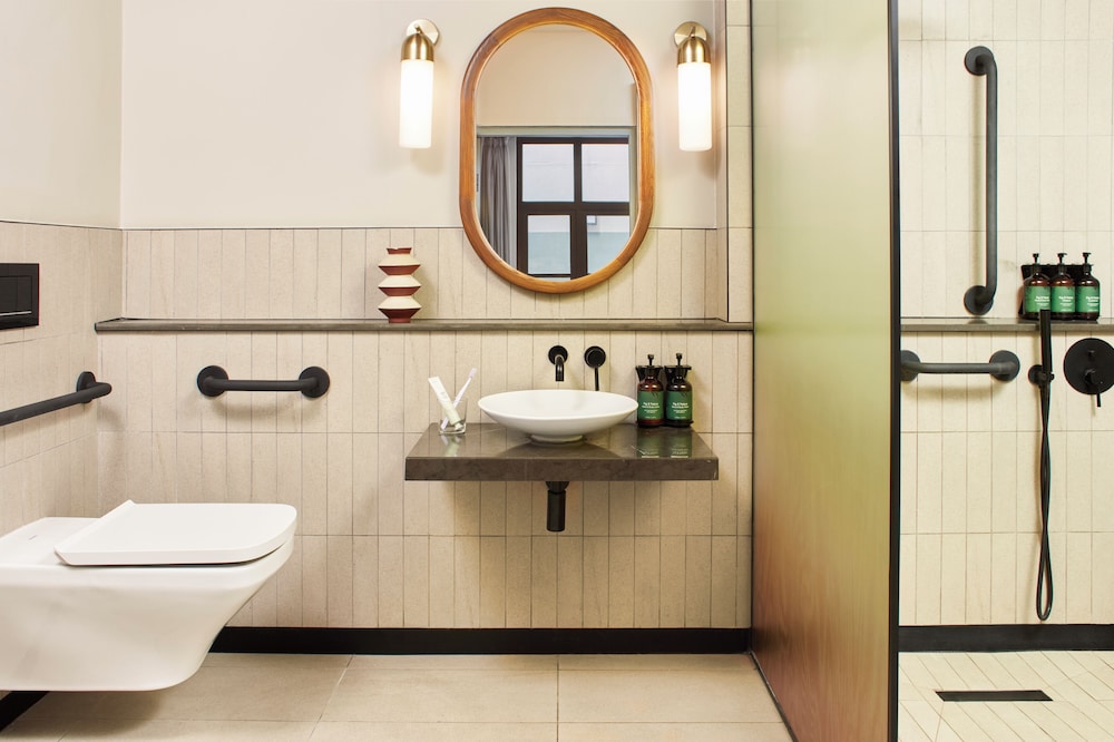 Hyde Johannesburg Rosebank 68/69