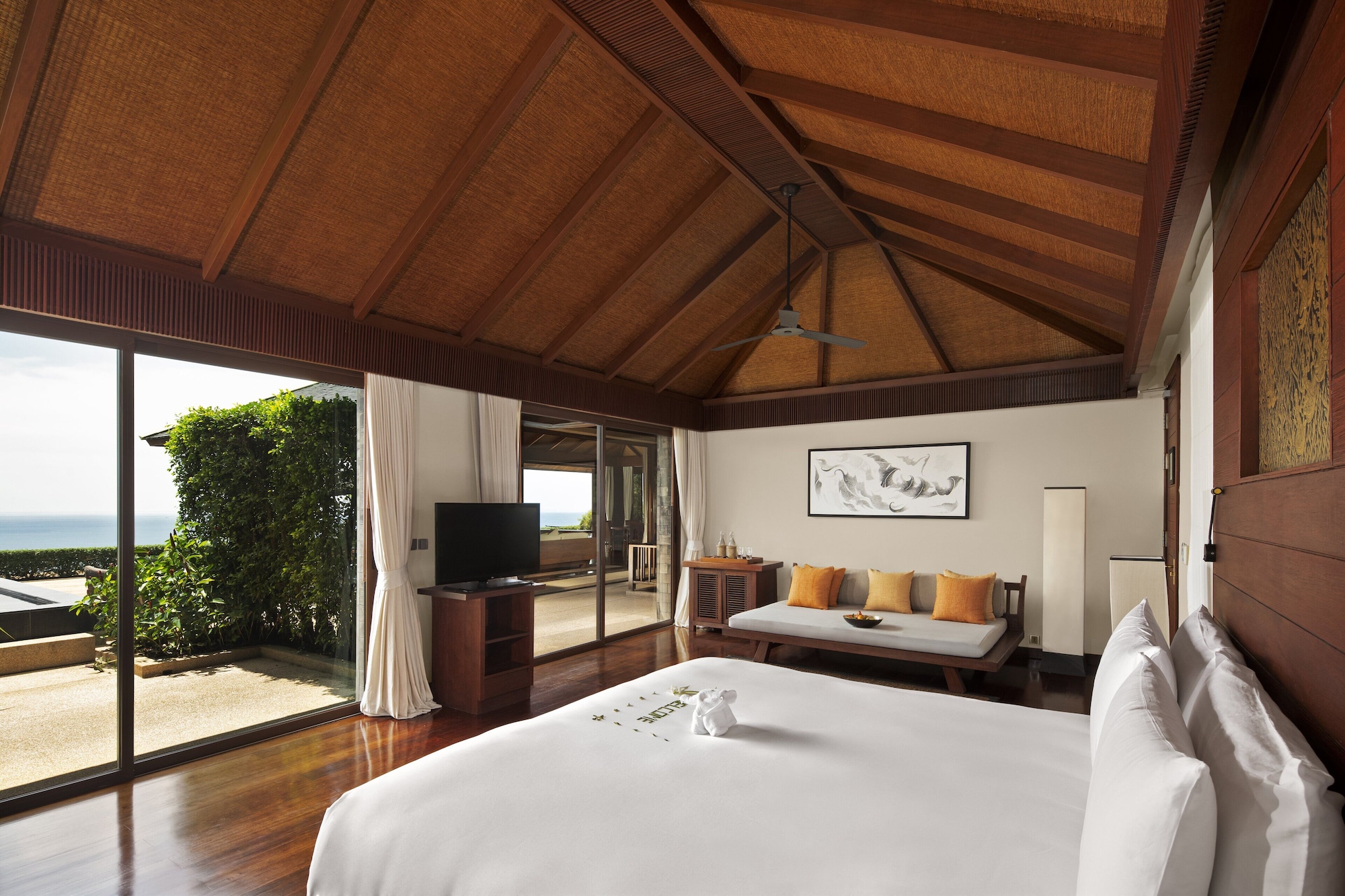 GRAND, POOL, RESIDENCE, VILLA