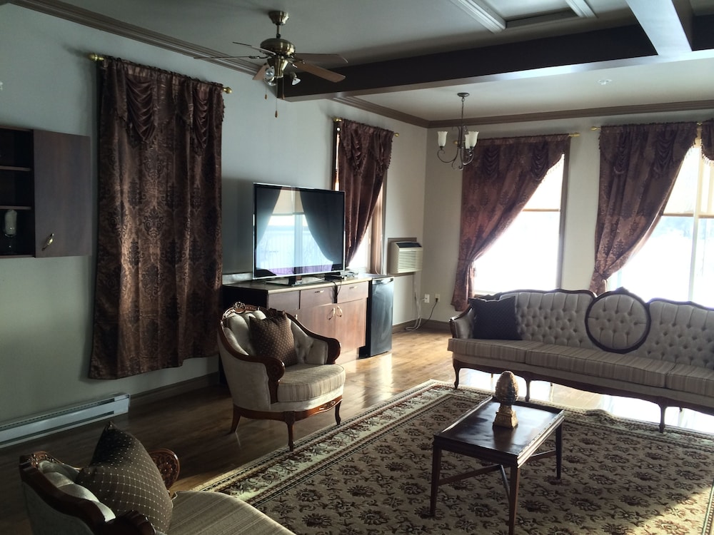 Auberge Montebello 37/67