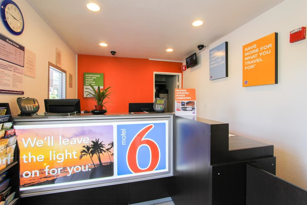 Motel6 La Mesa, CA - San Diego 12/58