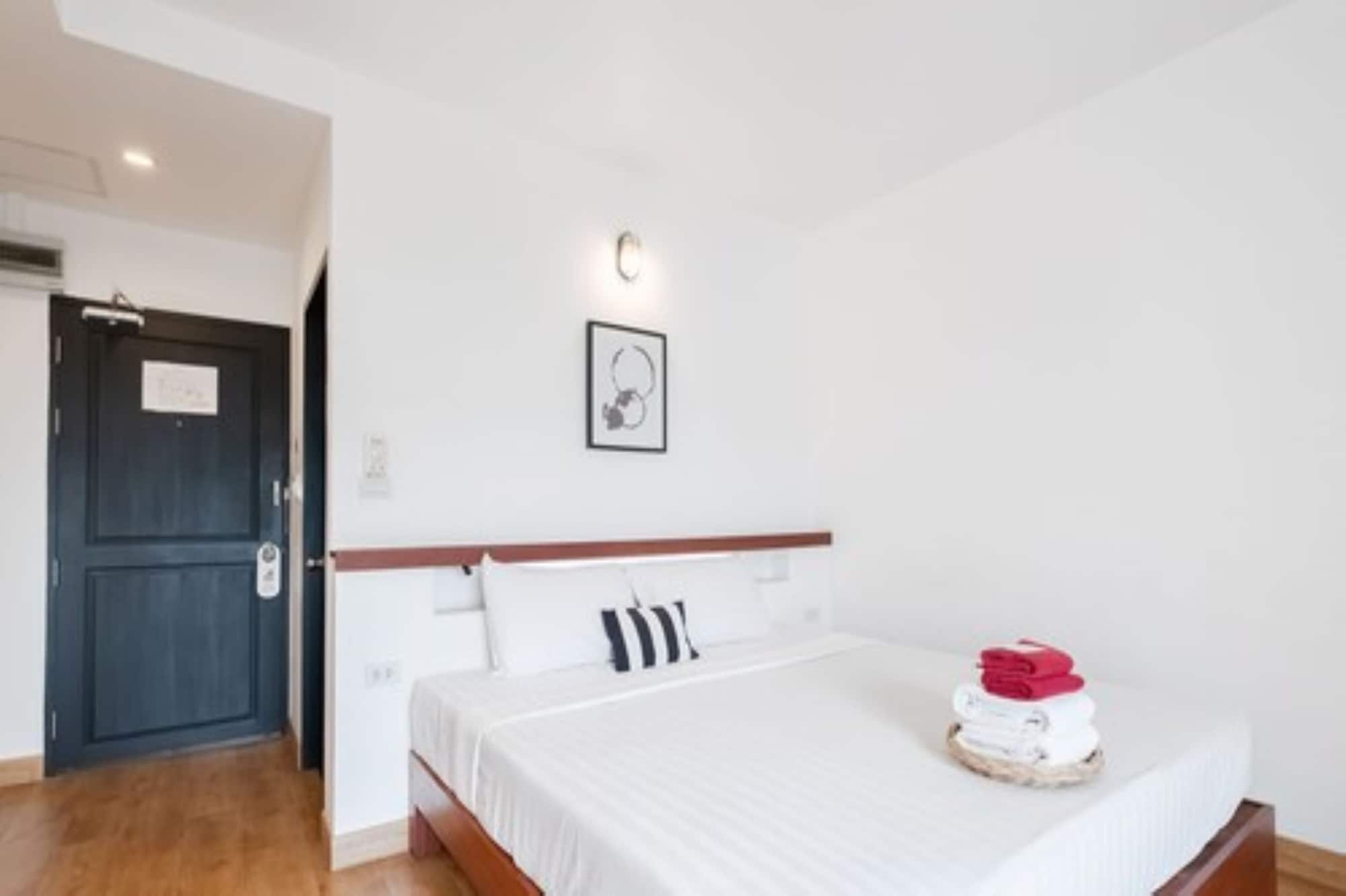 2 BEDROOMS, SUPERIOR, CITY VIEW