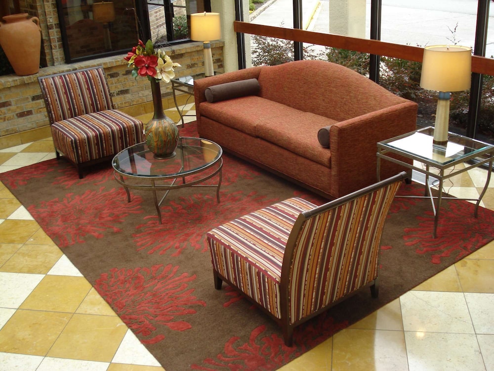 Doubletree By Hilton Hotel Oak Ridge Knoxville 40/65