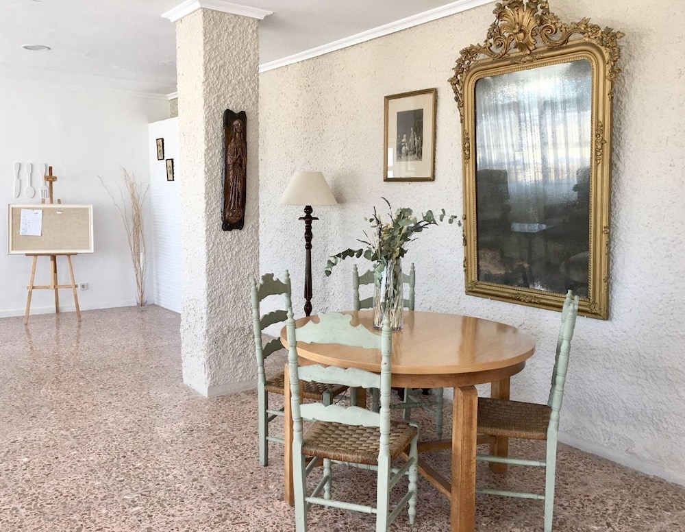 Hostal San Juan 46/69