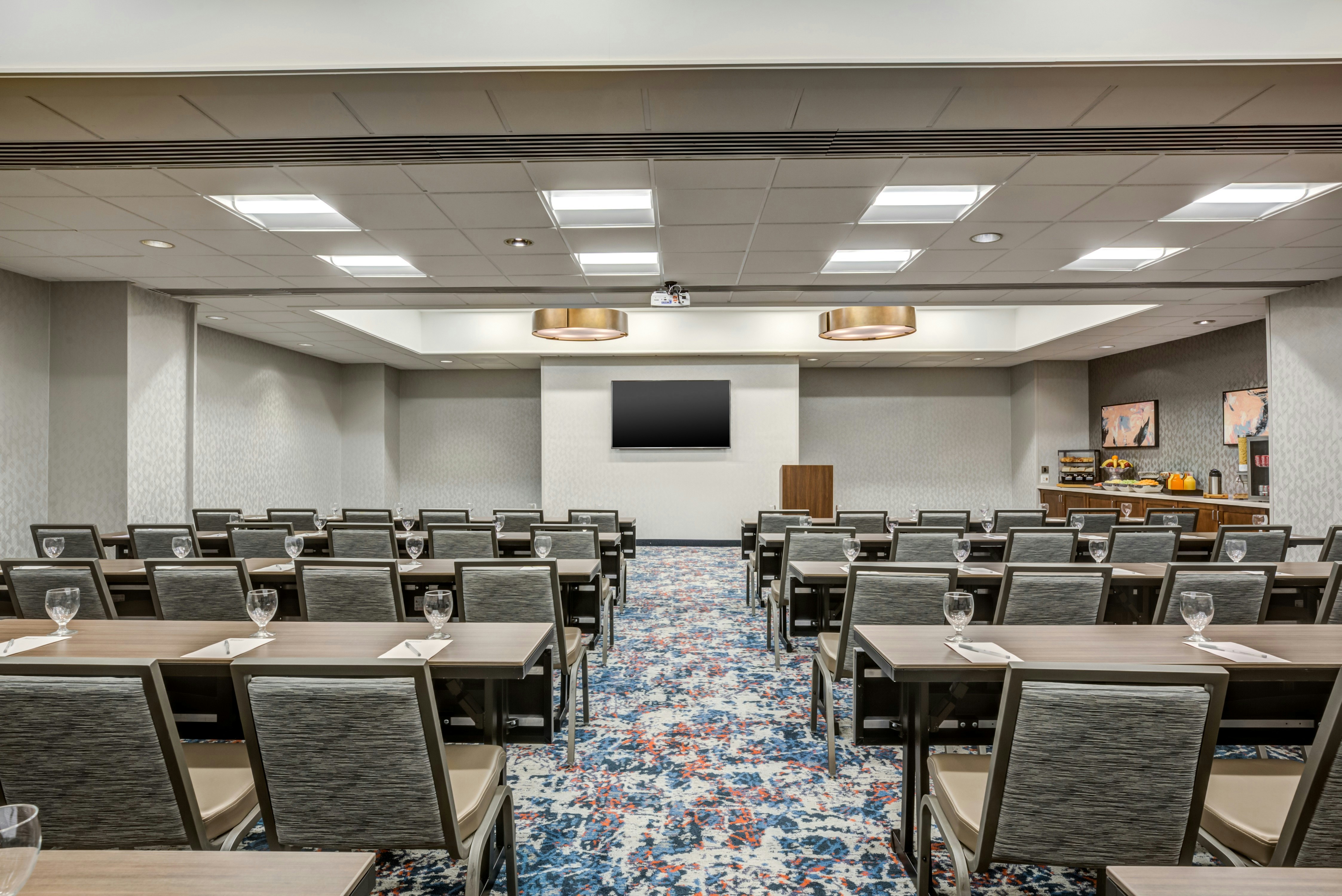 Hilton Garden Inn Boston Waltham 42/55