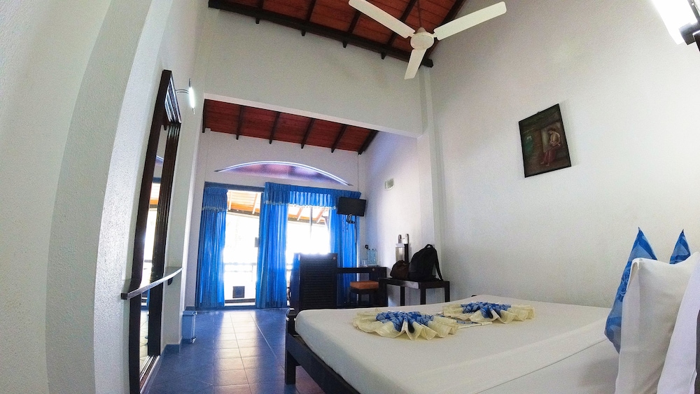 Dalawella Beach Resort 25/51