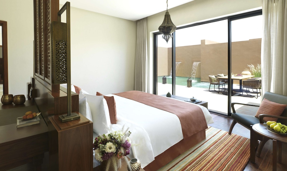 Anantara Al Jabal Al Akhdar Resort 24/80