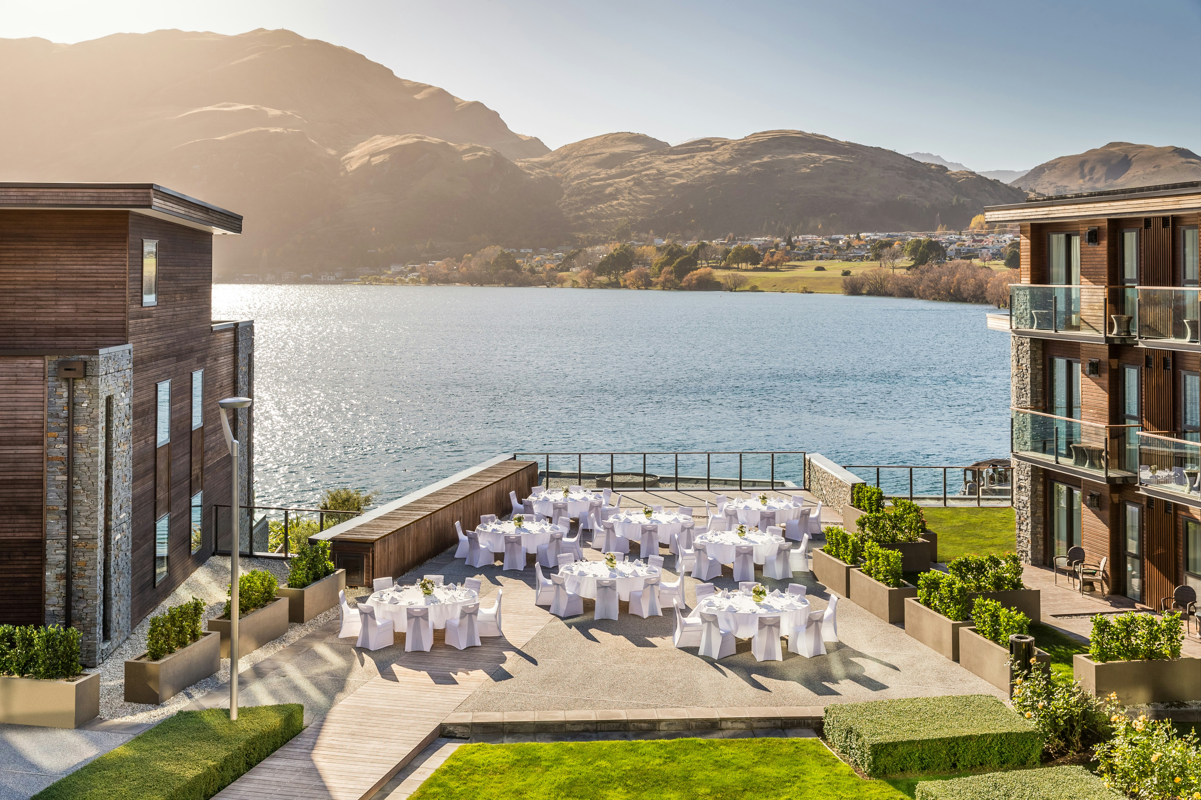 Hilton Queenstown Resort and Spa 87/89