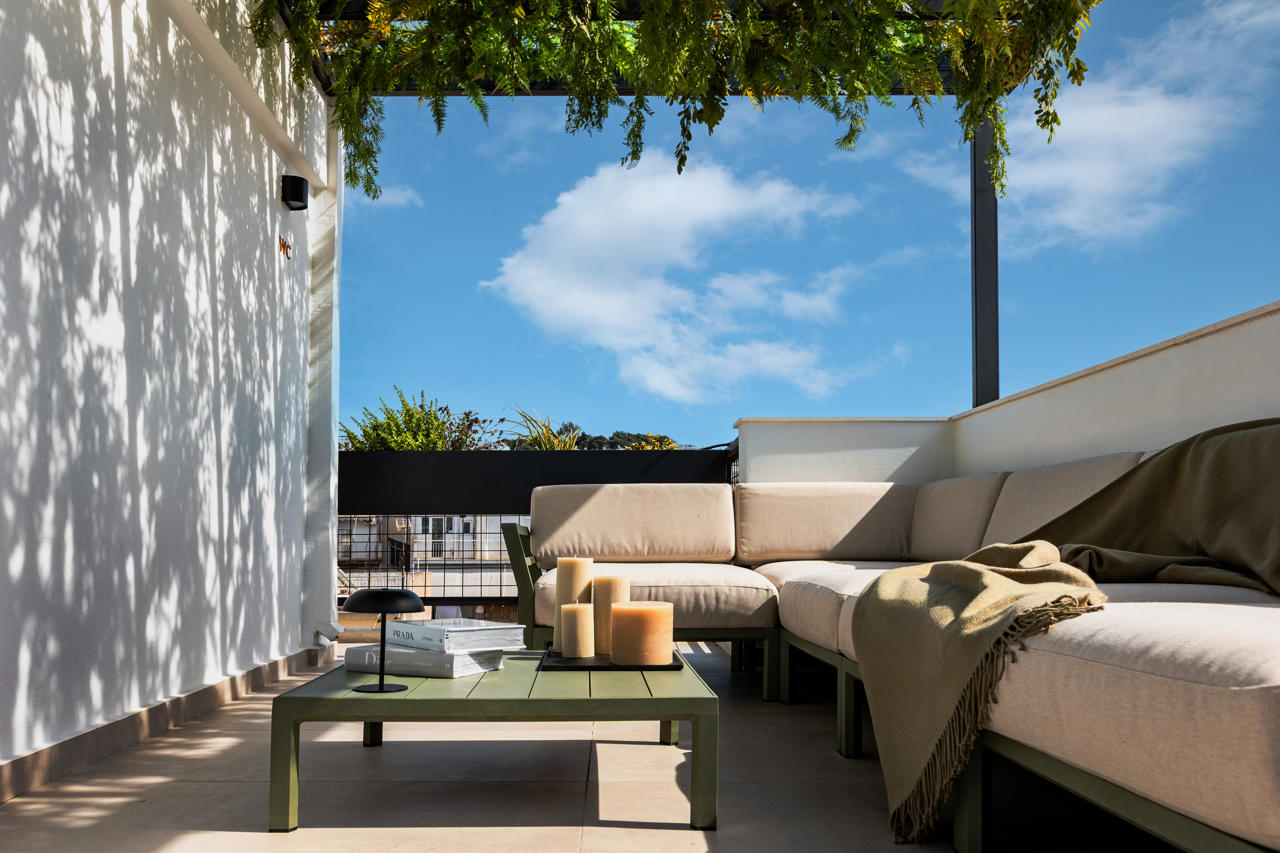 ZEA URBAN LIVING 32/46
