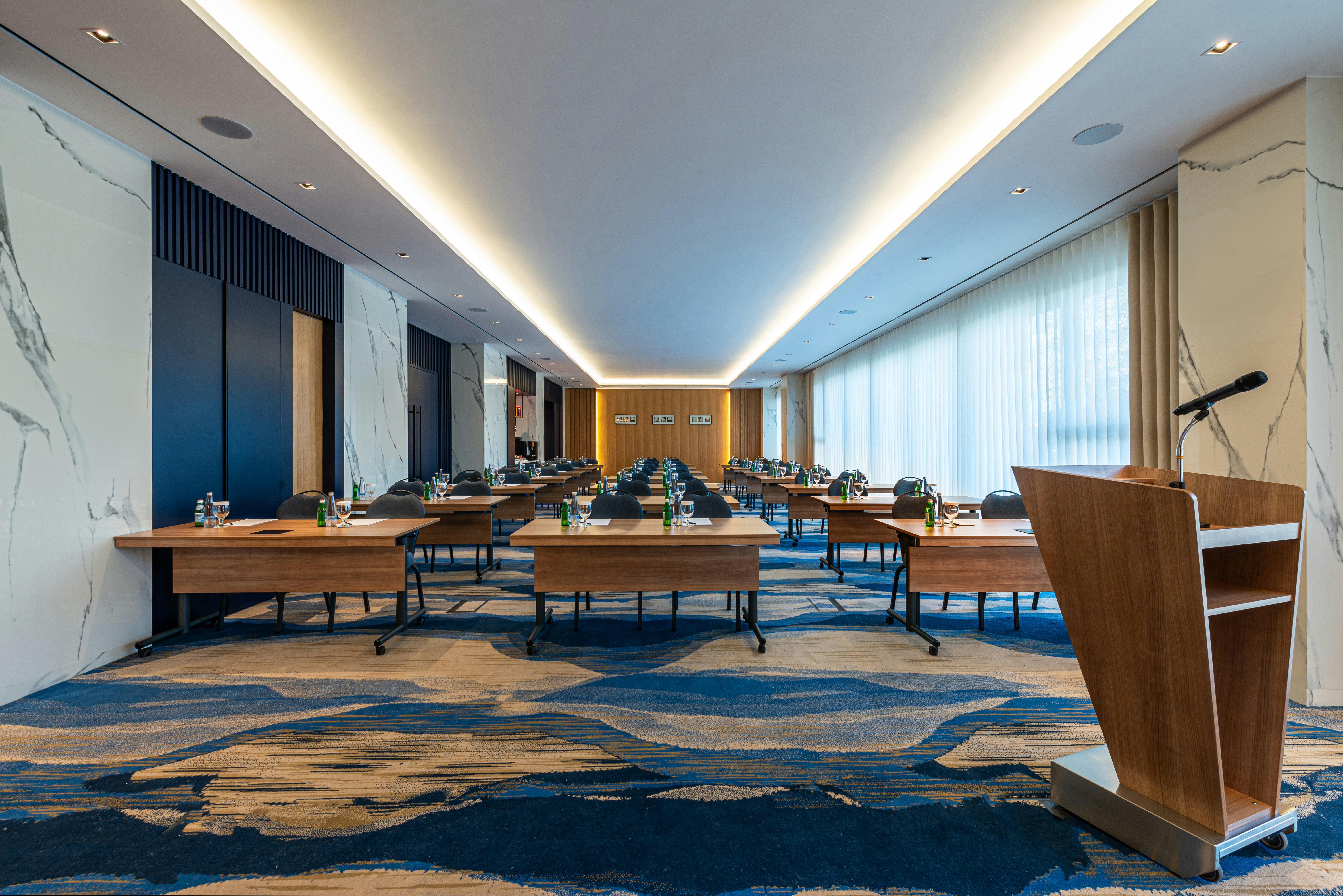DoubleTree by Hilton Hotel Aqaba 68/70