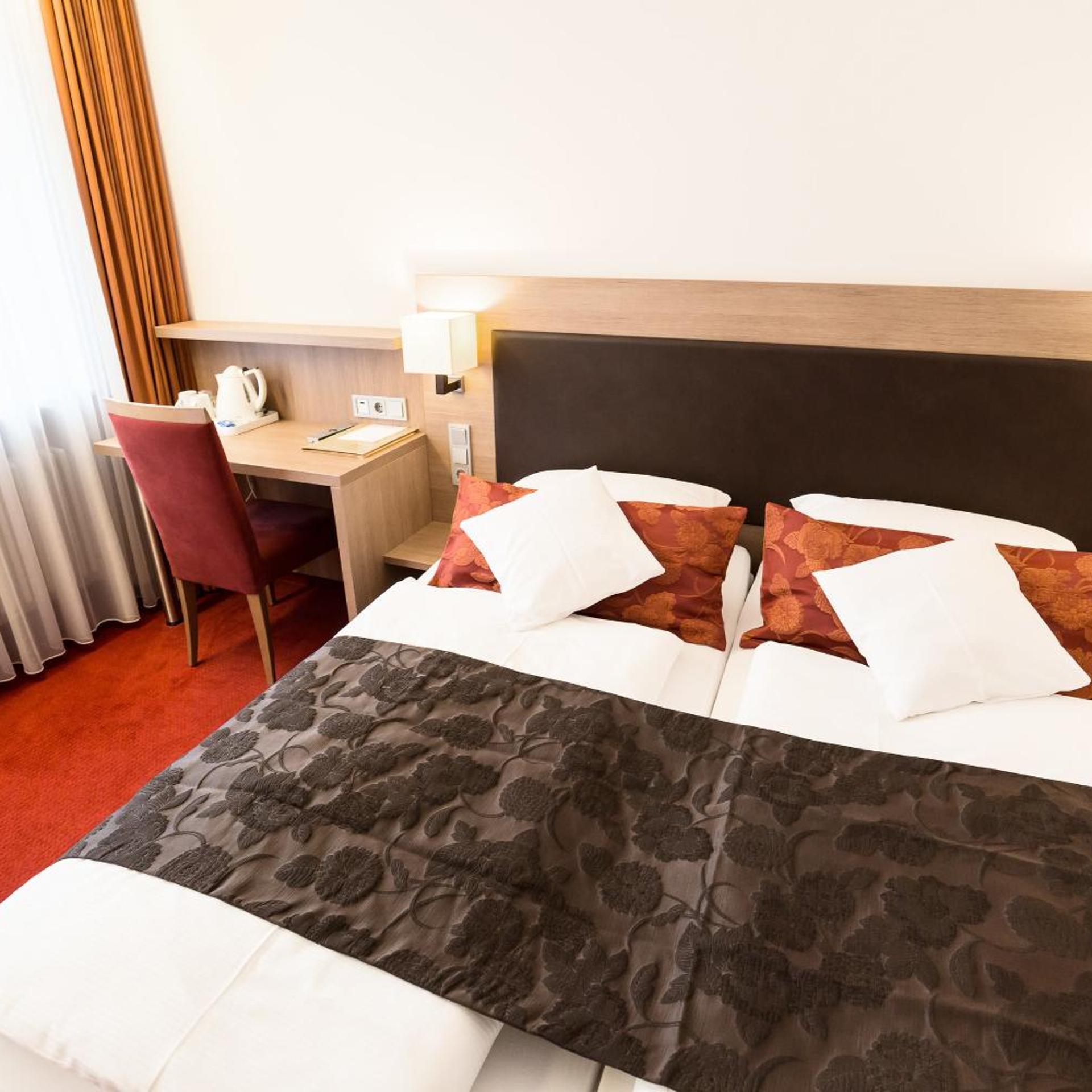 غرفة بسرير مزدوج، Hotel Weisses Ross 5/8