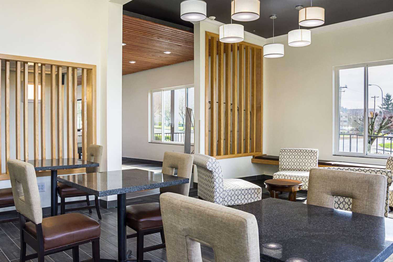 Quality Inn & Suites Clackamas - Portland 26/43