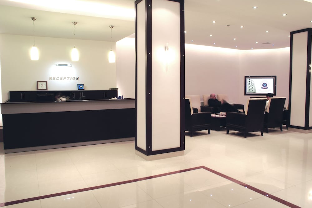 Kent Otel 2/37