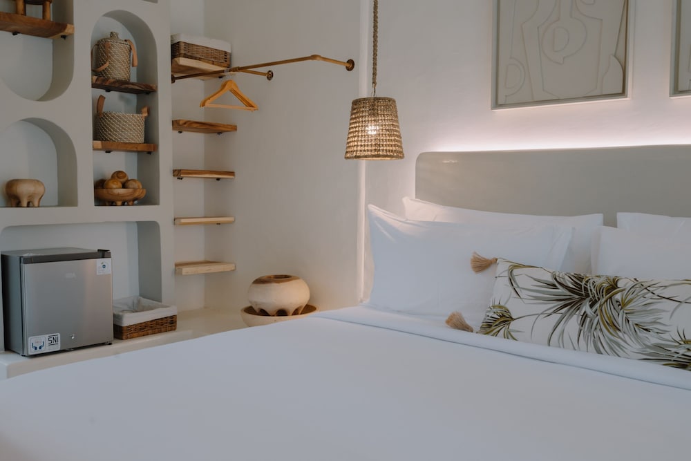 El Tropico Boutique Hotel 5/50
