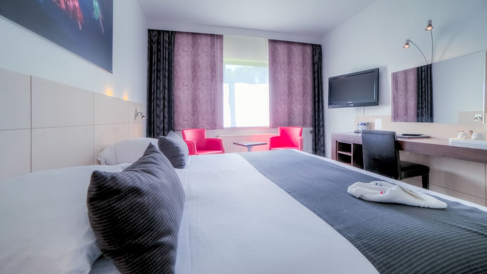 HOTEL CASTEAU RESORT MONS 16/50