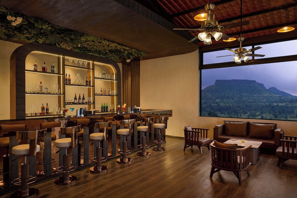 The Fern Heaven on The Hills, Hatgad-Saputara 41/60