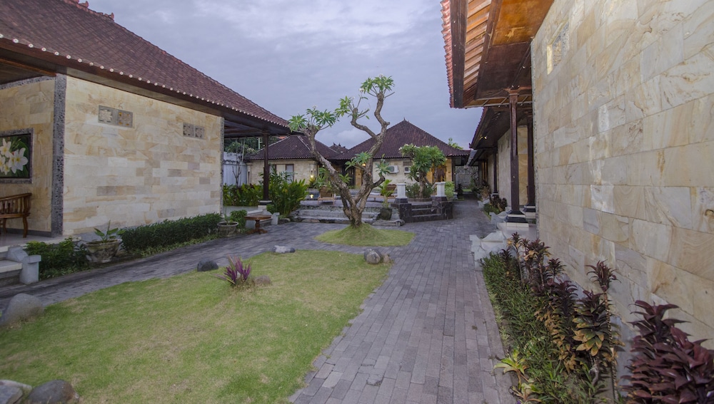 Taman Sari Cottages 2 11/49