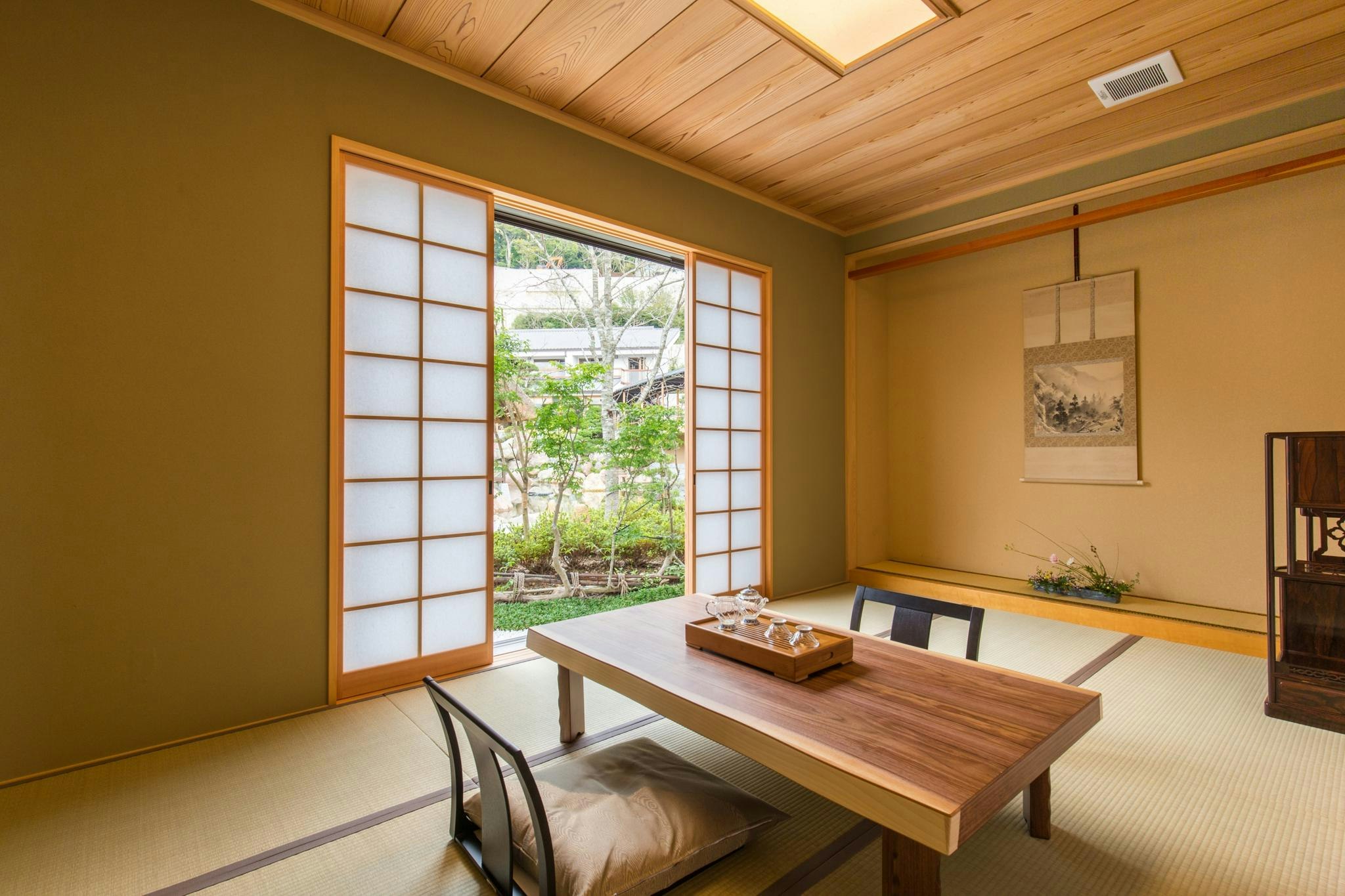 Japanese Western, Outdoor Bath, Annex