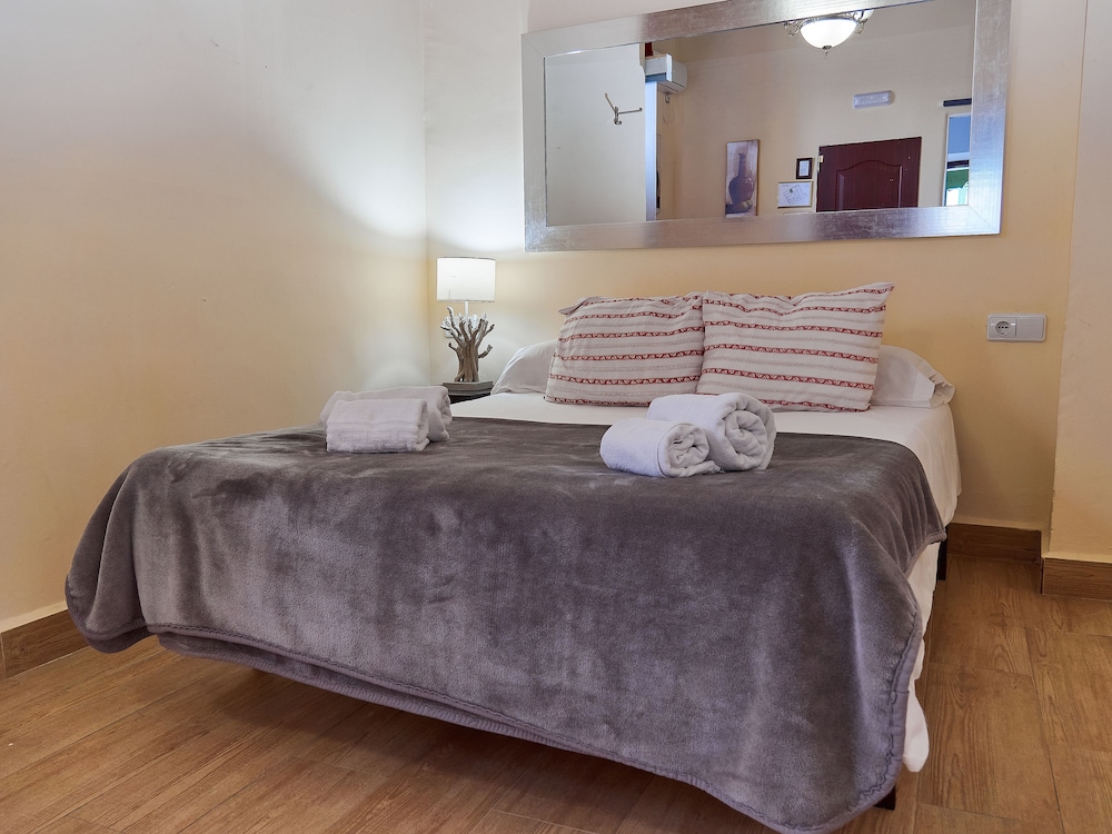 Apartamentos Jerez 43/77