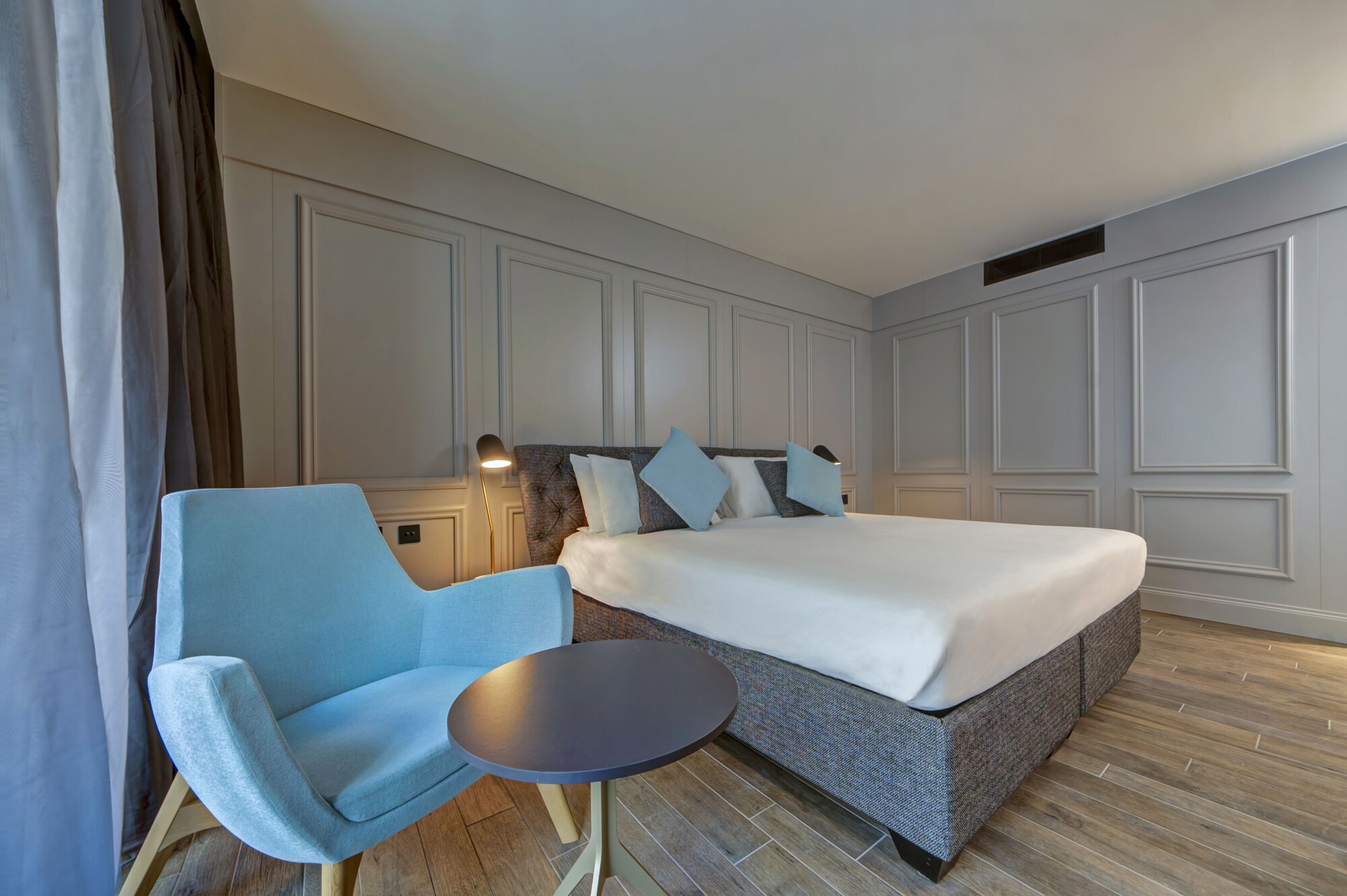 غرفة كلاسيكية بسرير مزدوج، Land's End Boutique Hotel 2/5