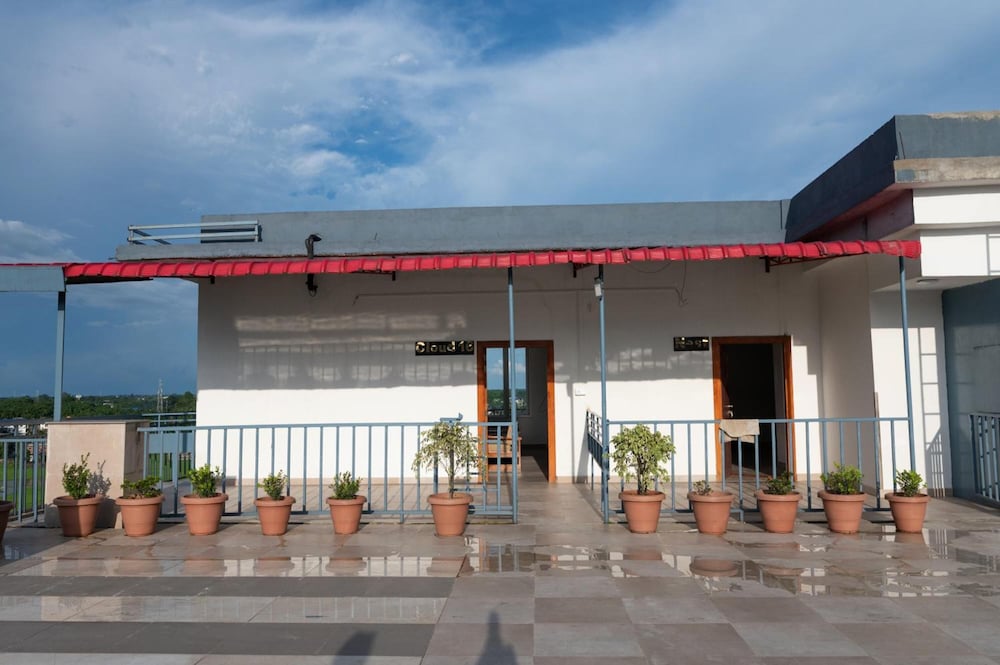 Pushkara Sarovar Portico Dibrugarh 3/60
