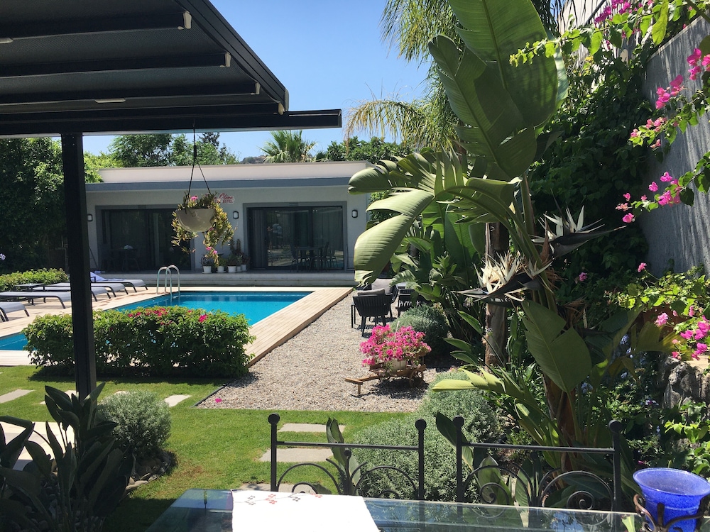 Villa Oliva Butik Hotel 38/50