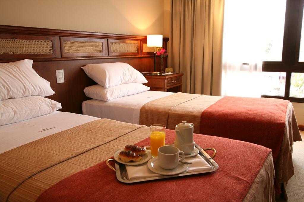 Ayres de Salta Hotel 20/25