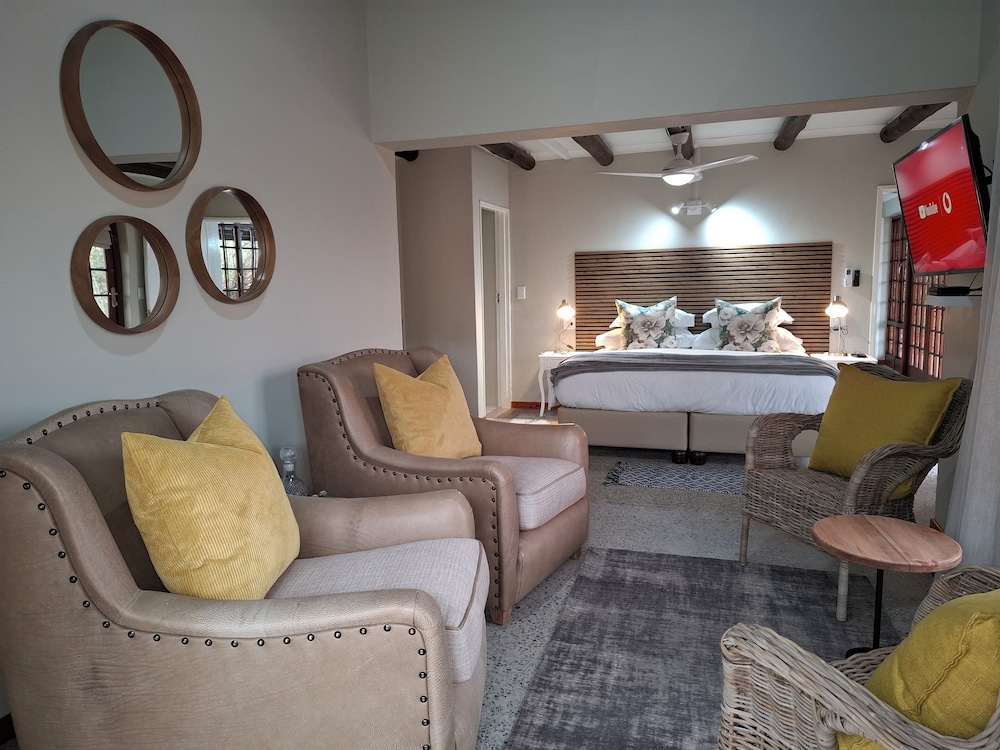 Kruger Riverside Lodge 20/50