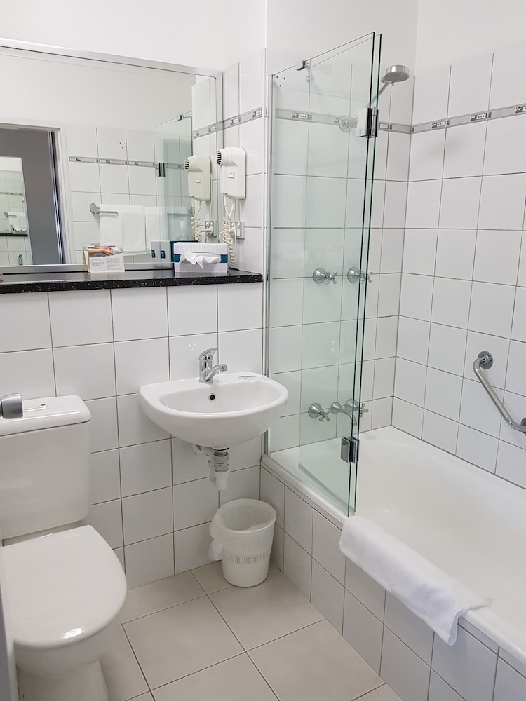 Burnie Central Townhouse Hotel 18/65
