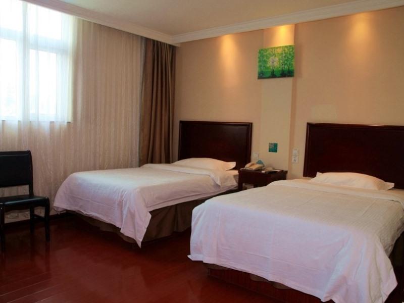 GreenTree Inn Jining Jiaxiang County Jianshe South Road Express Hotel 18/35
