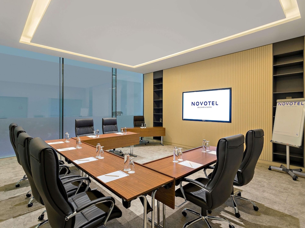 Novotel Abu Dhabi Al Bustan 36/46