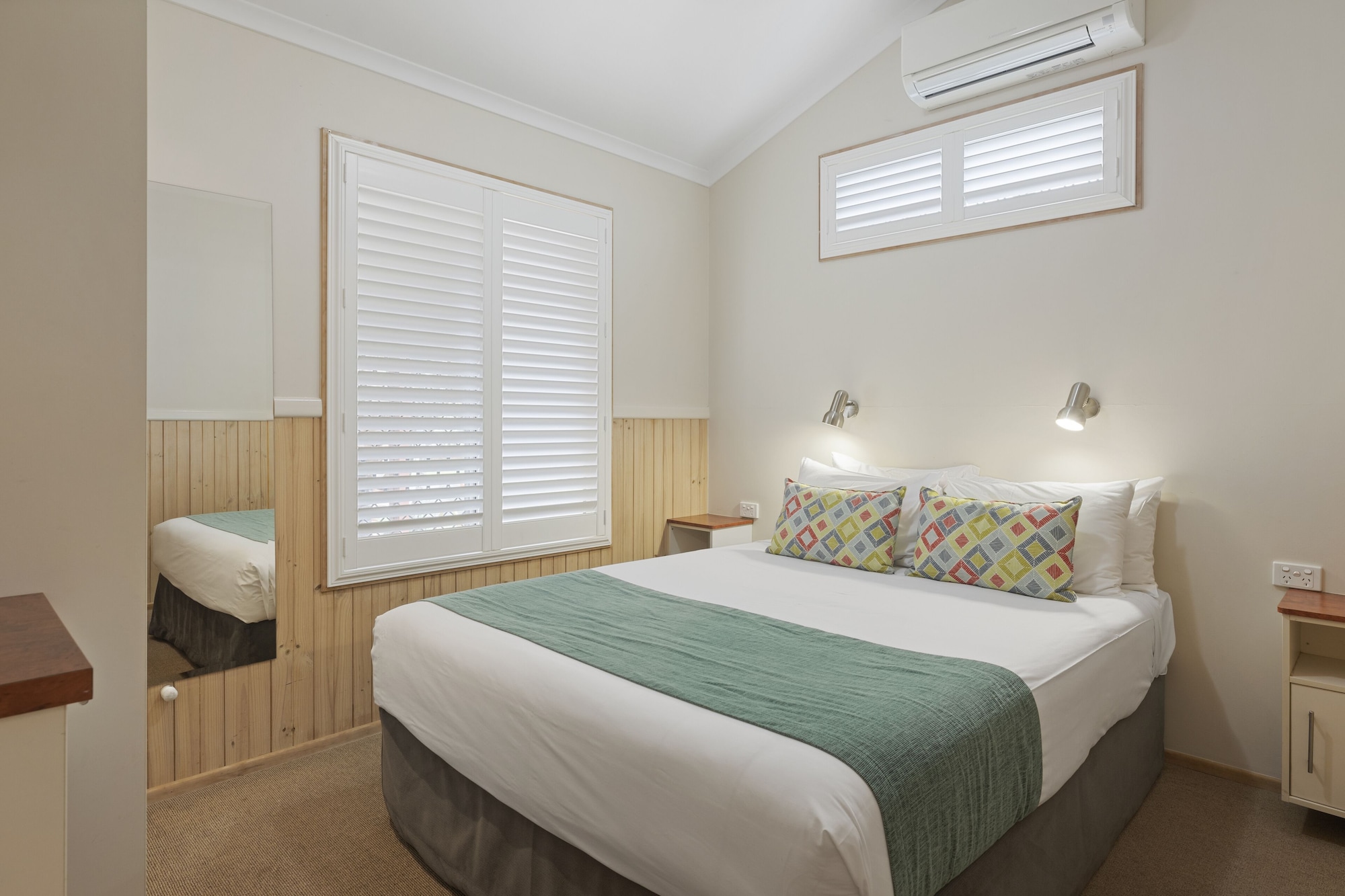 2 BEDROOMS, SPA, COTTAGE