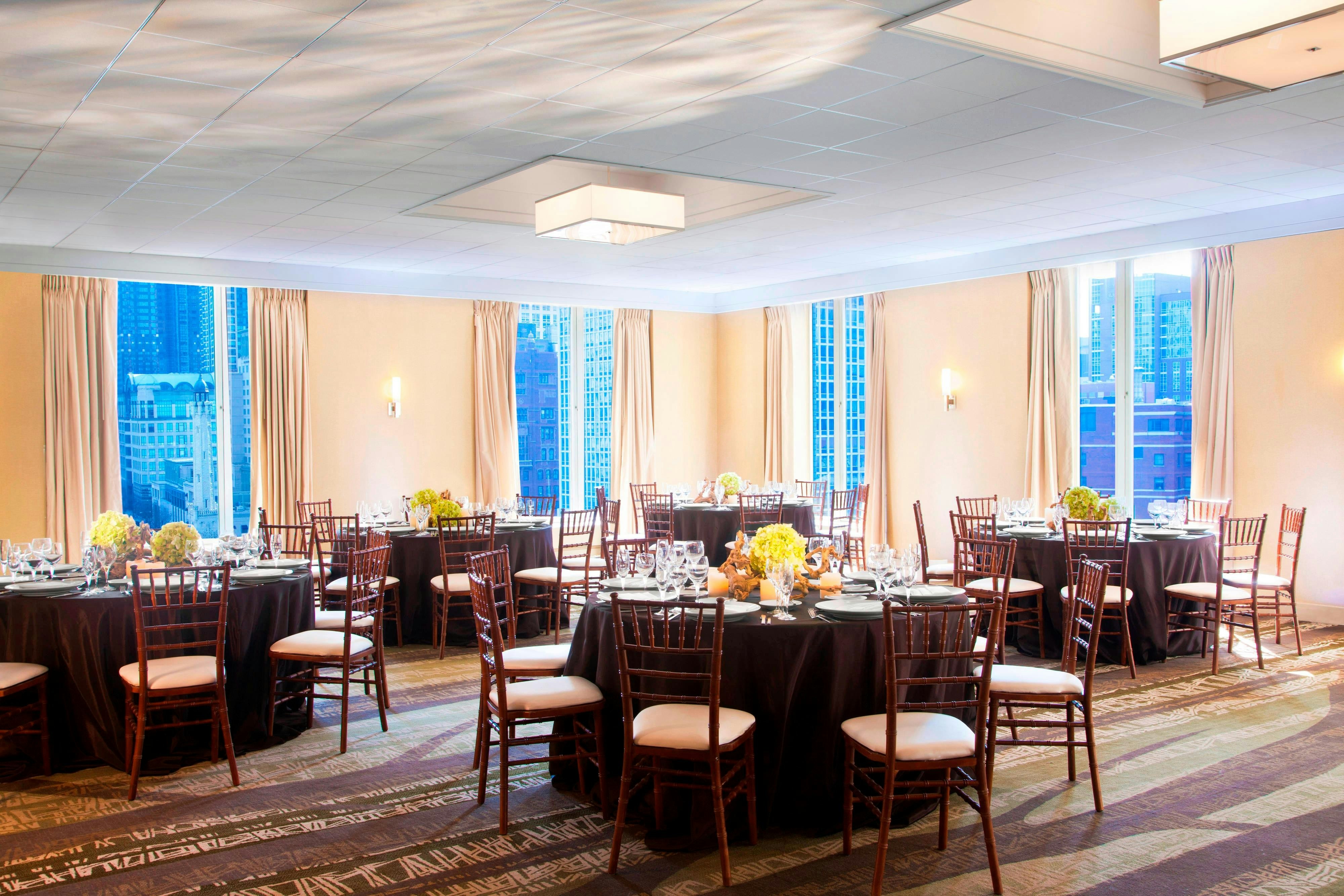 WESTIN MICHIGAN AVENUE 30/58