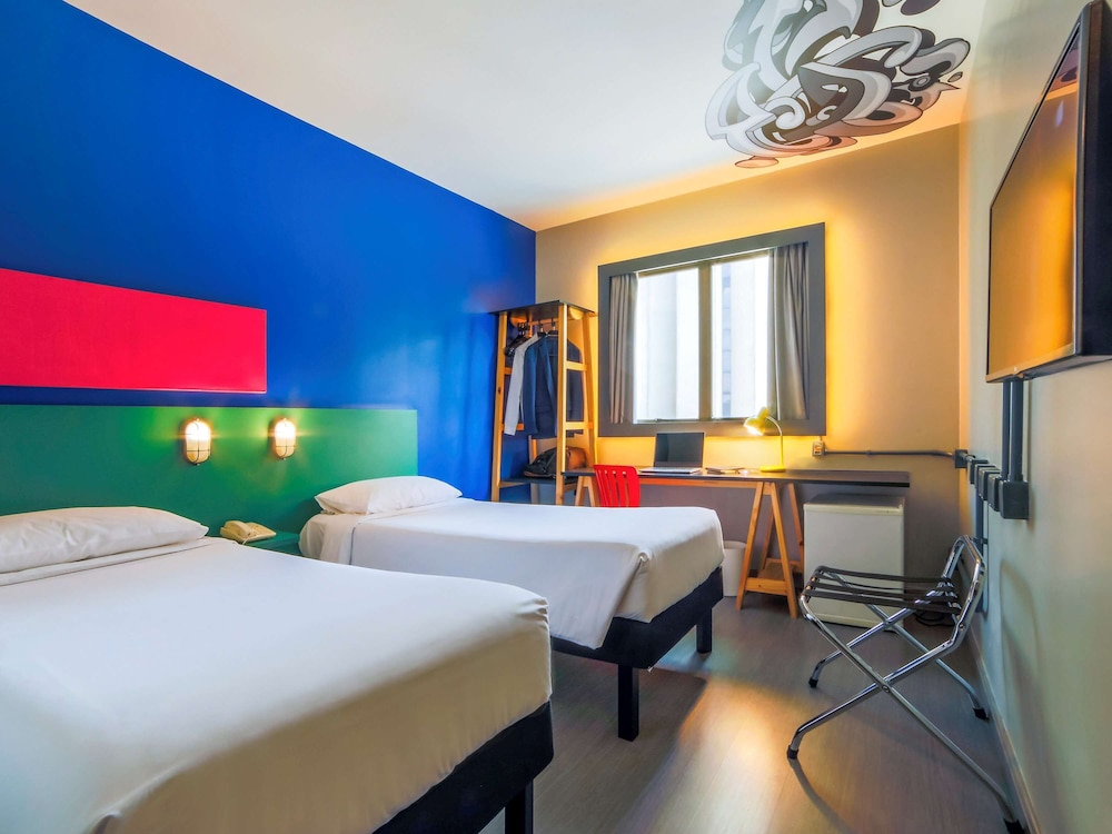 ibis Styles SP Faria Lima 23/64