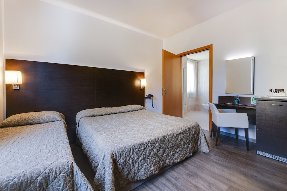 Hotel Bonotto 16/76
