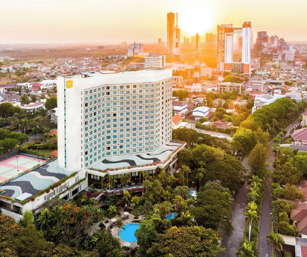 Shangri La Hotel Surabaya Kt 3/65