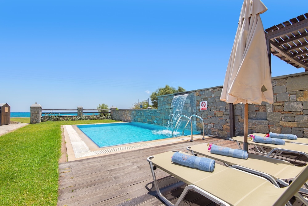 Horizon Line Villas 28/36