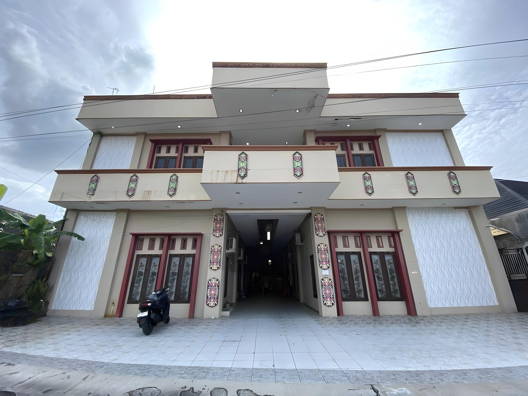 Hotel O near Universitas Palangka Raya formerly Wisma Aries in Palangka Raya