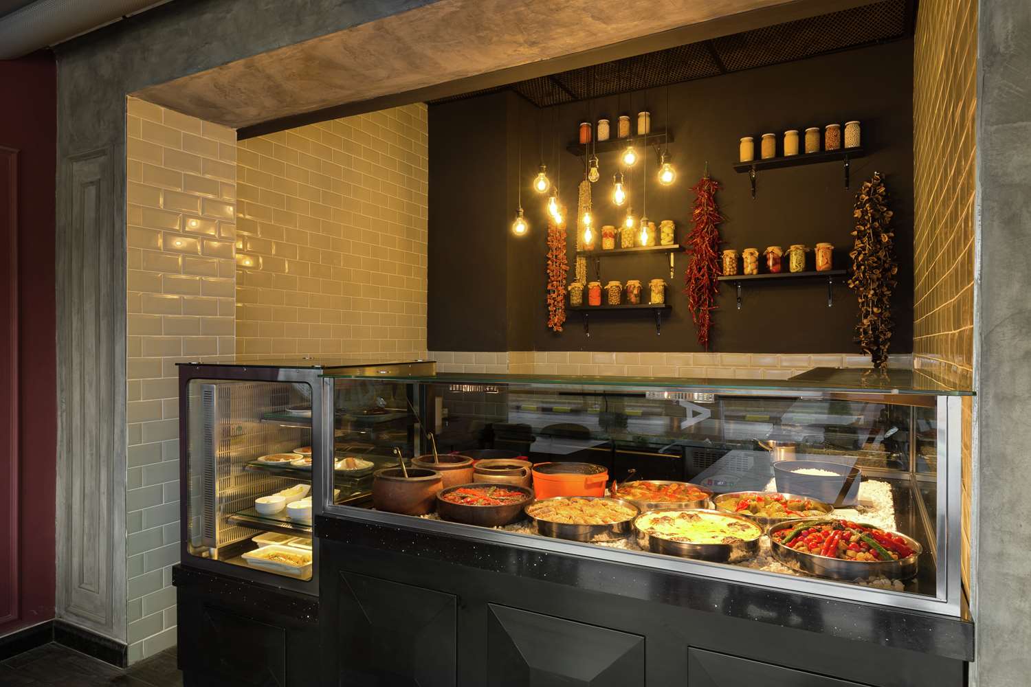 DoubleTree by Hilton Izmir Airport 4/85