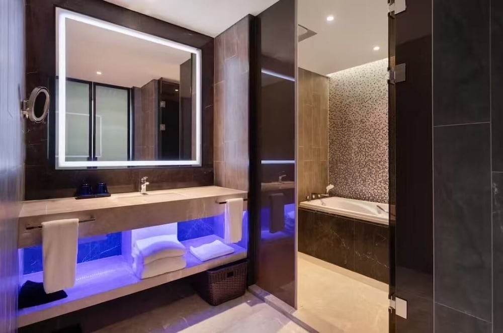 Novotel Shanghai Chuansha 66/66