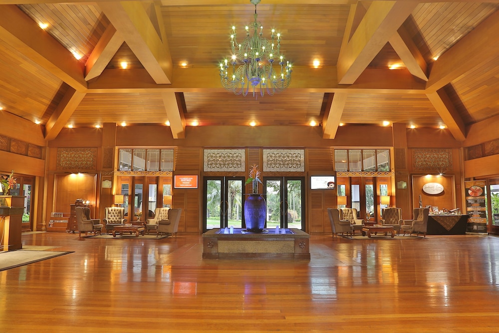 Cyberview Resort And Spa 56/66