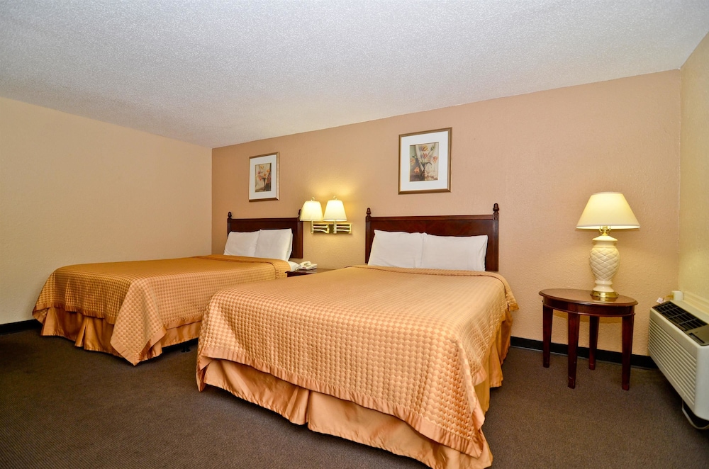 Americas Best Value Inn Smithfield 13/20