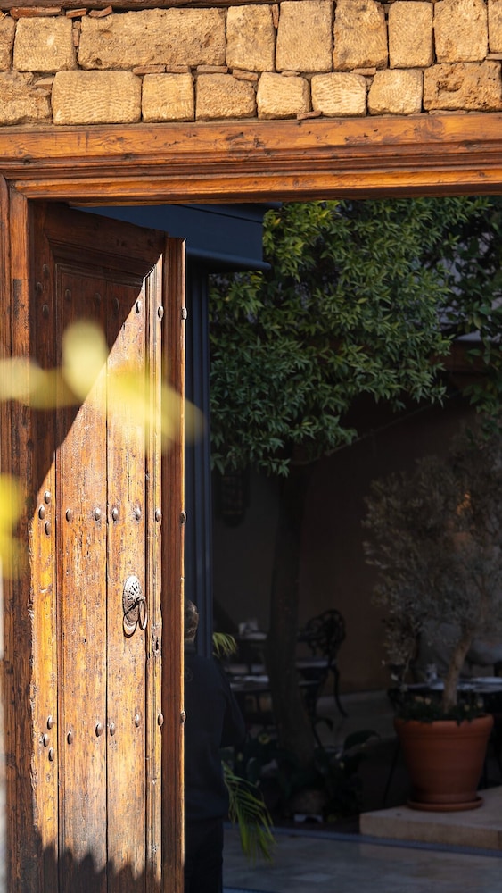 Belmondo Suites Old Town Antalya 45/50