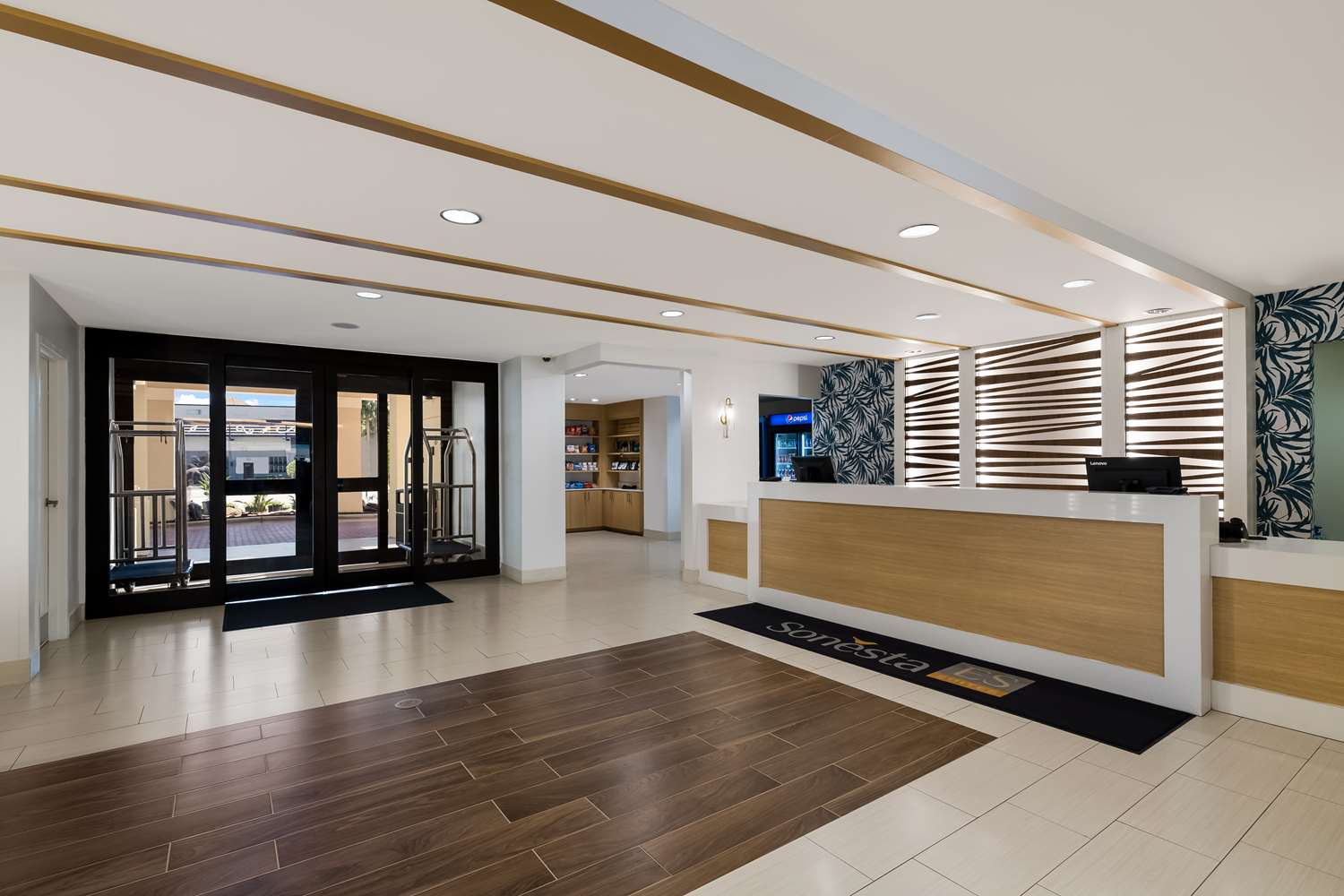 Sonesta ES Suites Orlando International Drive 14/55