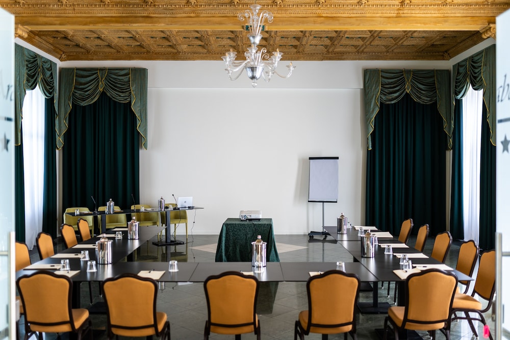 HOTEL ARABA FENICE 35/47
