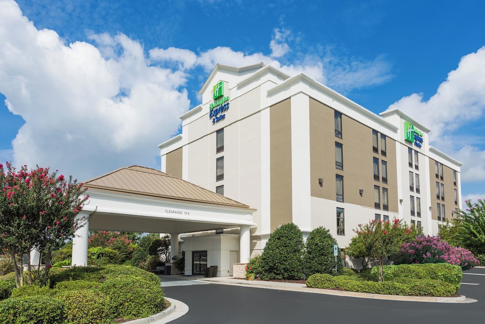 Holiday Inn Express Hotel And Suites Wilmington University Center 4/62