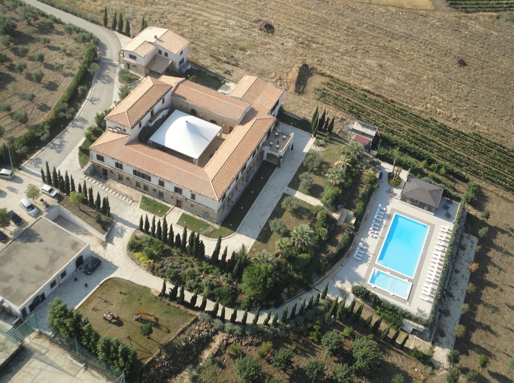 Don Giovanni Hotel 27/36