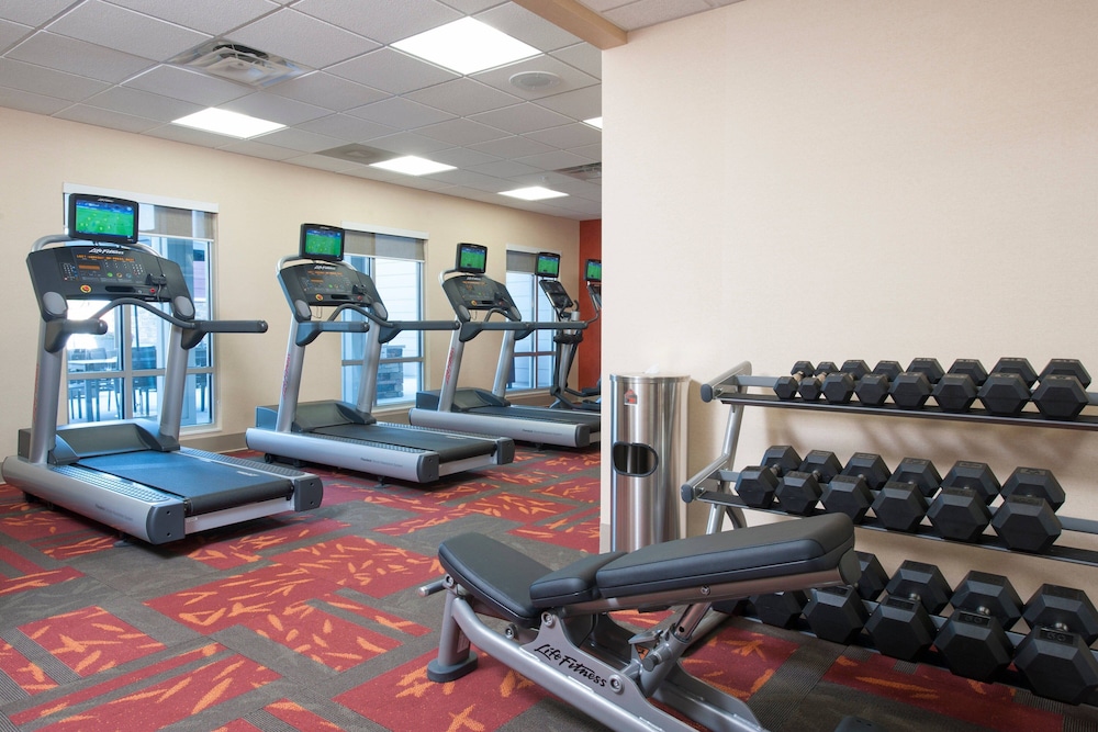 RESIDENCE INN BLOOMINGTON 18/34